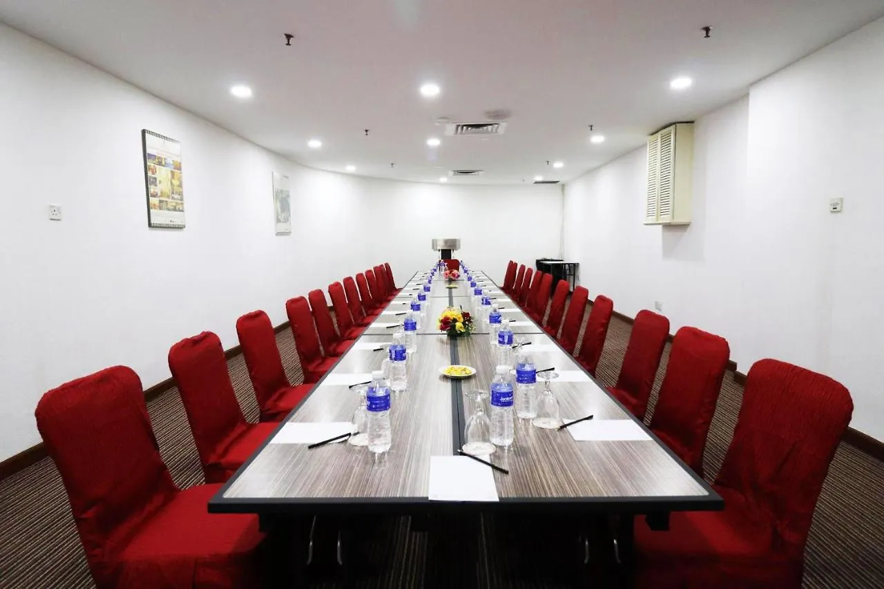Hotel Grand Continental Kuala Lumpur 4*,