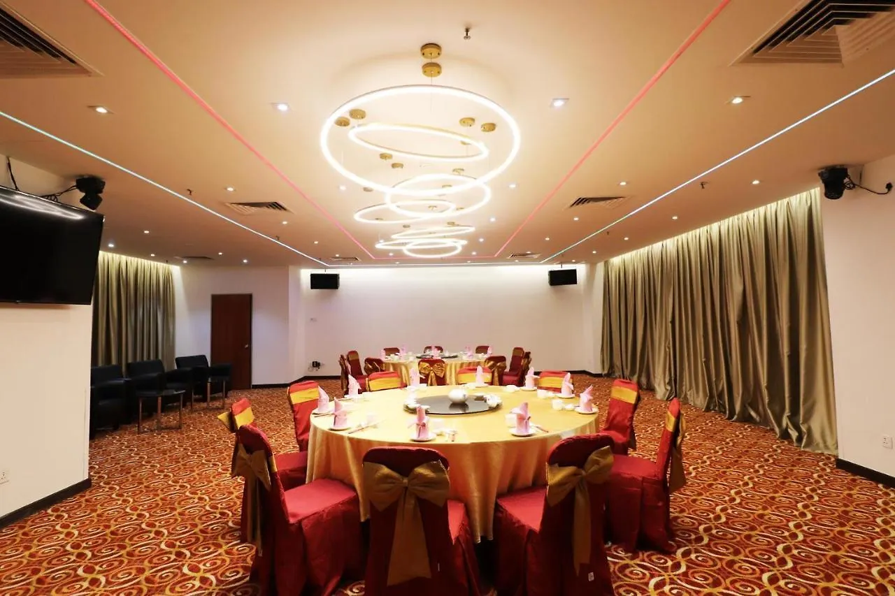 Hotel Grand Continental Kuala Lumpur 4*,